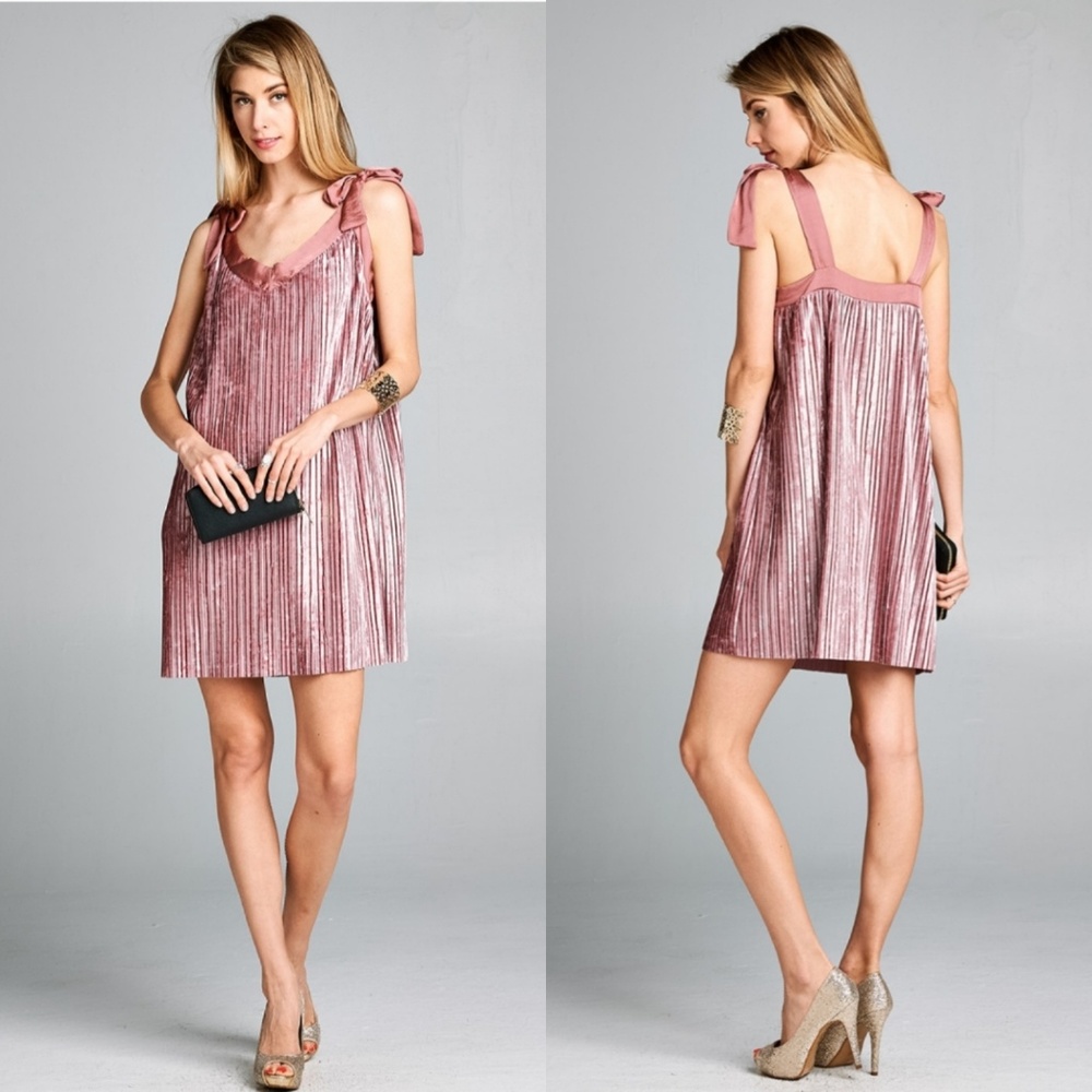 HOLIDAY PARTY DRESS